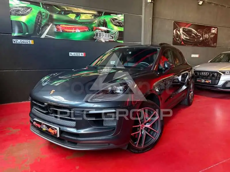 2022 Porsche MACAN