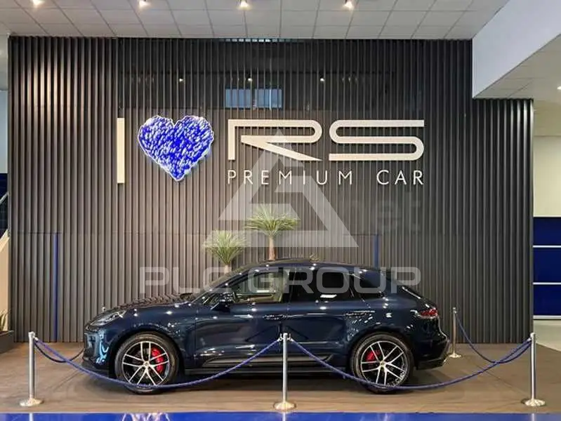 2022 Porsche MACAN