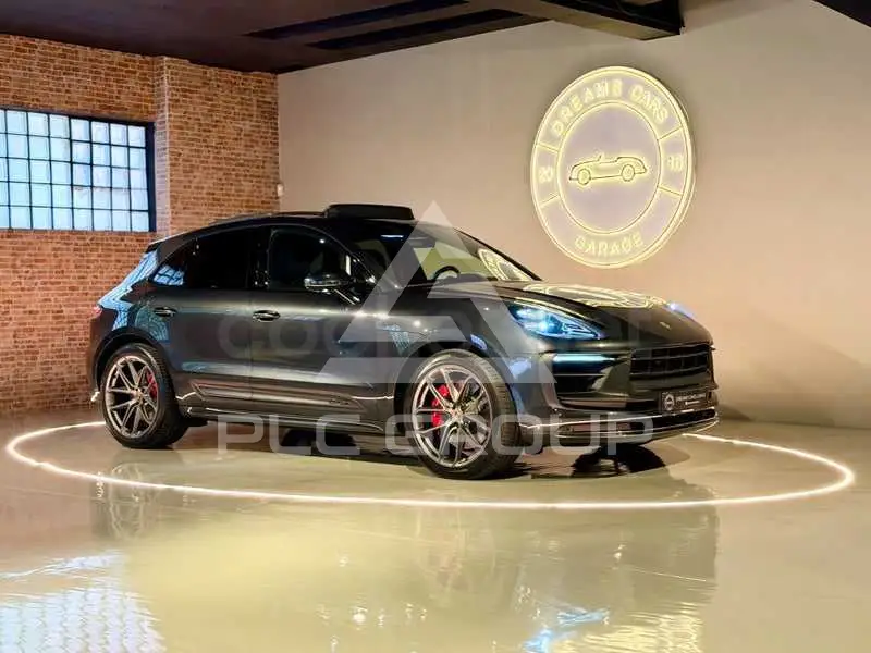 2022 Porsche MACAN