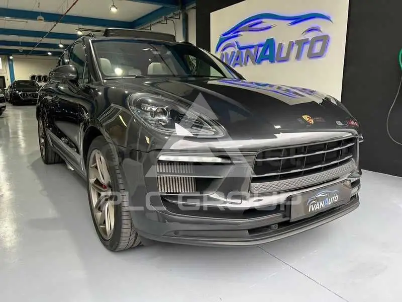 2022 Porsche MACAN
