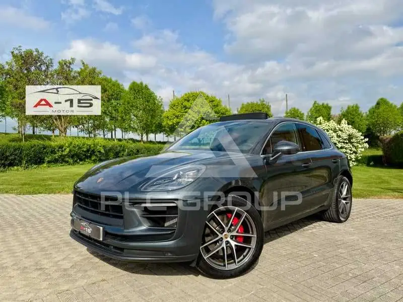 2022 Porsche MACAN