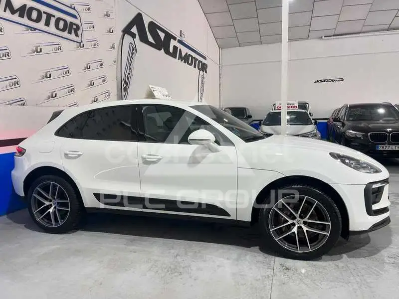 2022 Porsche MACAN