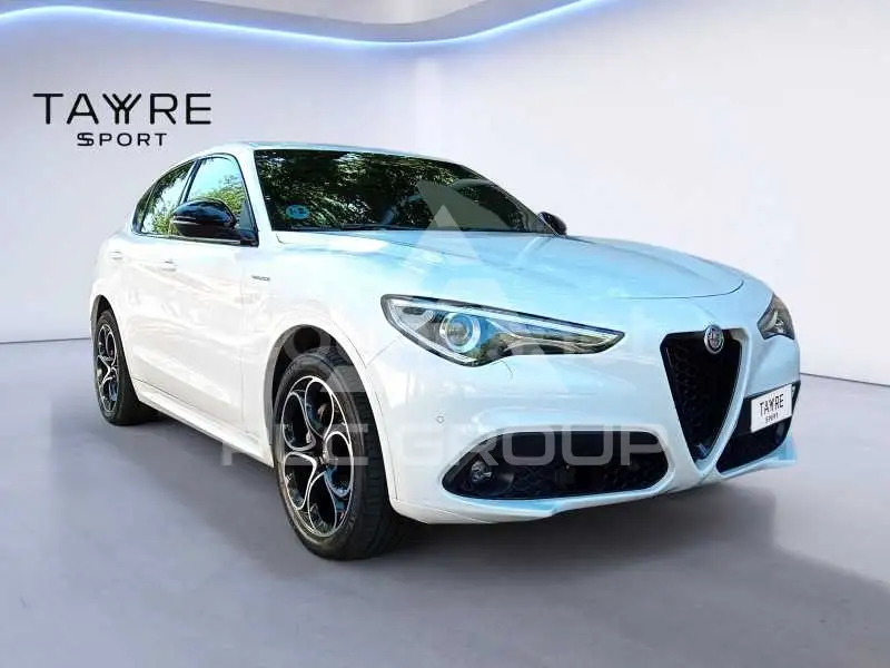 2022 Alfa Romeo Stelvio