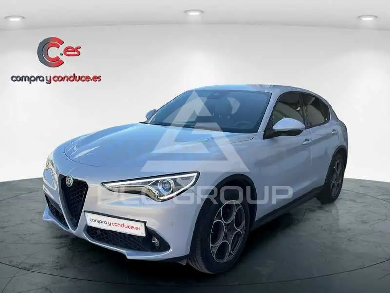2022 Alfa Romeo Stelvio