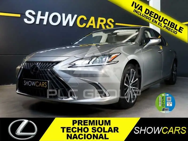 2022 Lexus ES