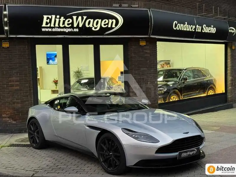 2022 Aston Martin DB11