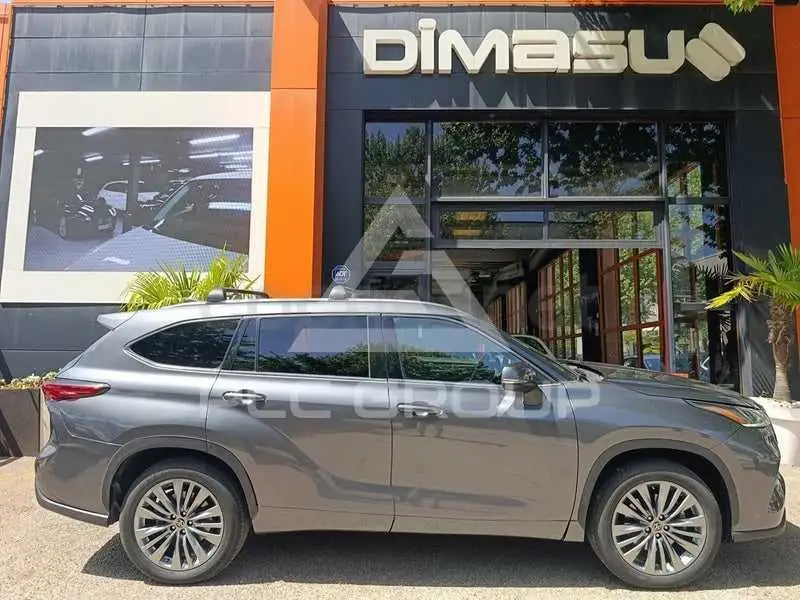 2022 Toyota Highlander