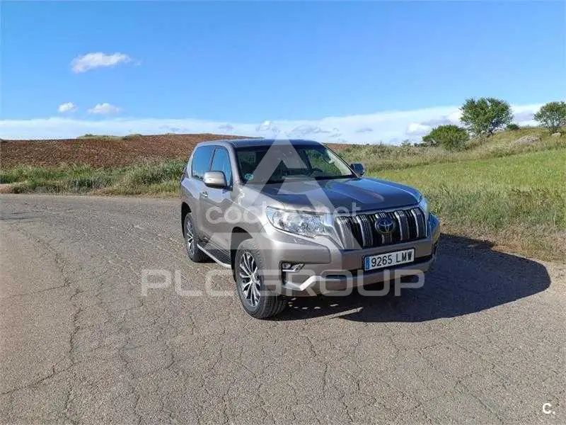 2022 Toyota LAND CRUISER