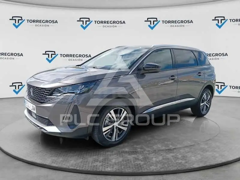 2022 Peugeot 5008