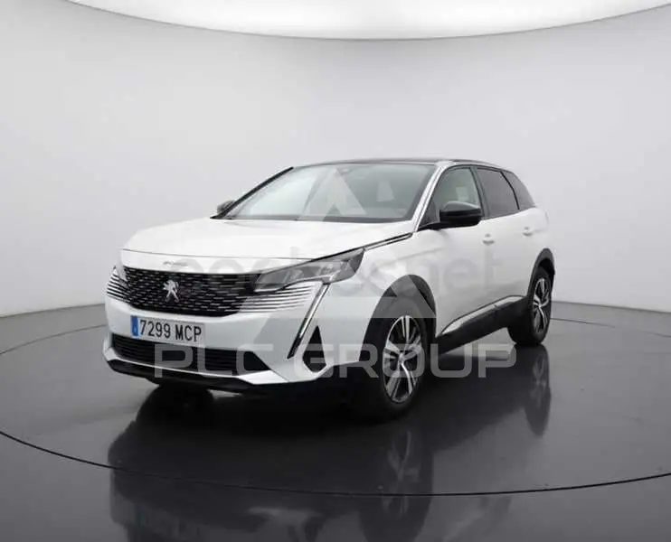 2022 Peugeot 5008