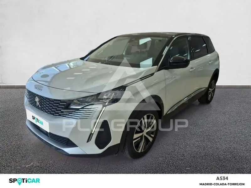 2022 Peugeot 5008