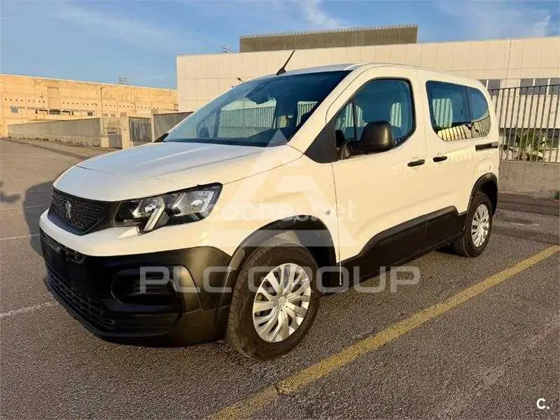 2022 Peugeot Rifter