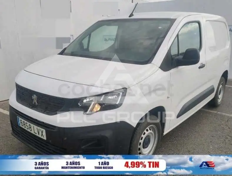 2022 Peugeot Partner