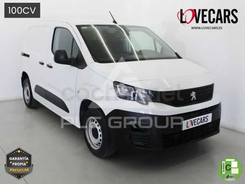 2022 Peugeot Partner