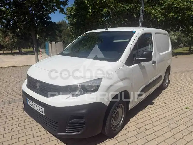 2022 Peugeot Partner