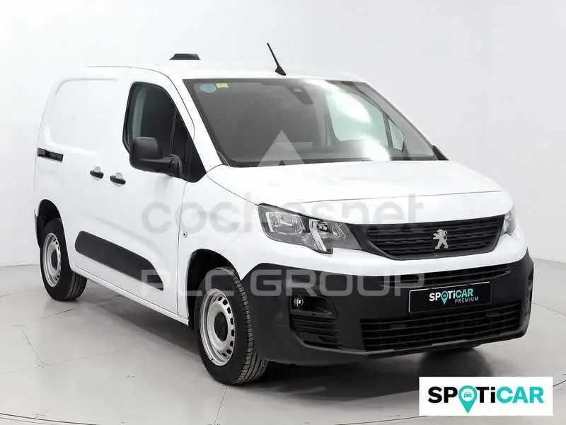 2022 Peugeot Partner