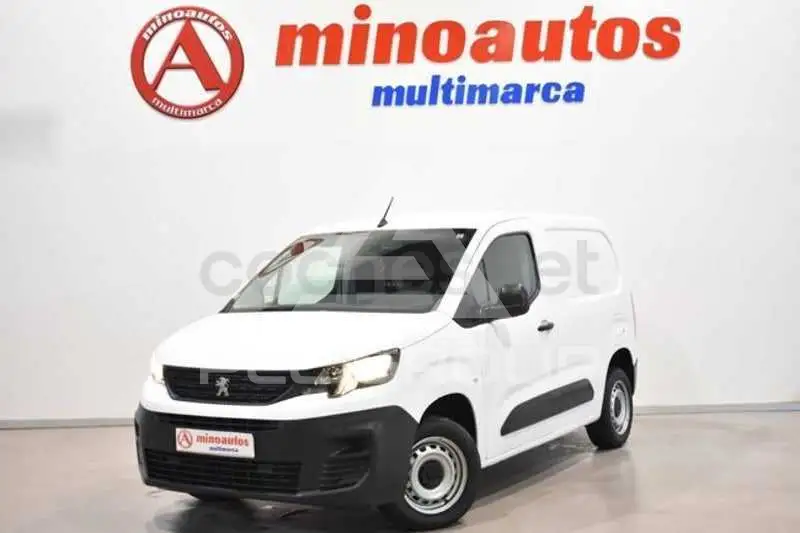 2022 Peugeot Partner