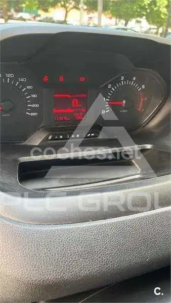 2022 Peugeot Partner