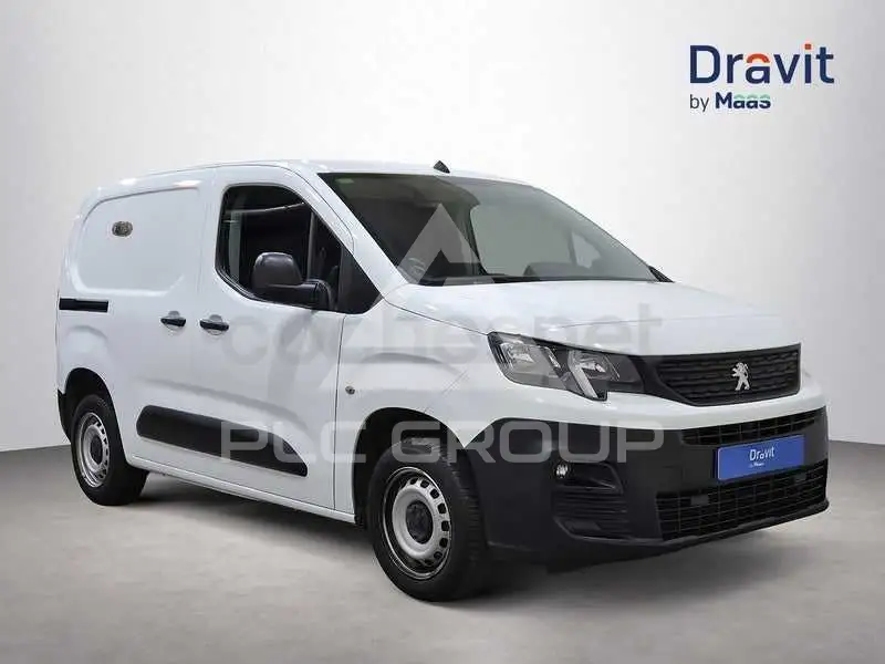 2022 Peugeot Partner