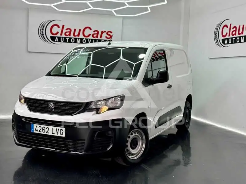 2022 Peugeot Partner