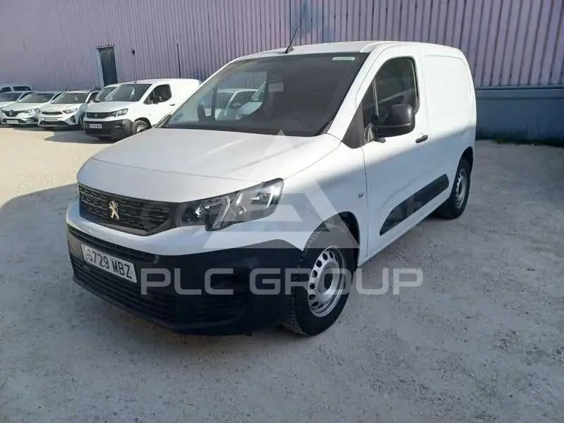 2022 Peugeot Partner