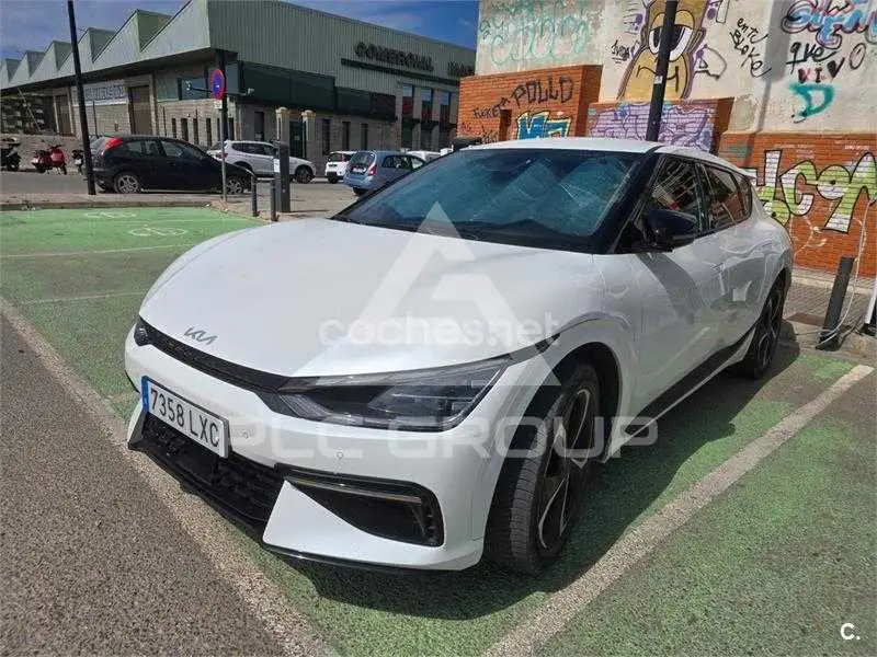 2022 KIA EV