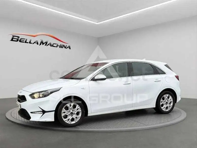 2022 KIA Ceed