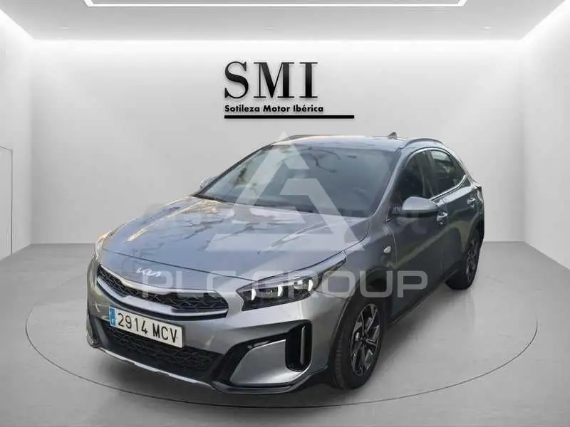 2022 KIA XCEED