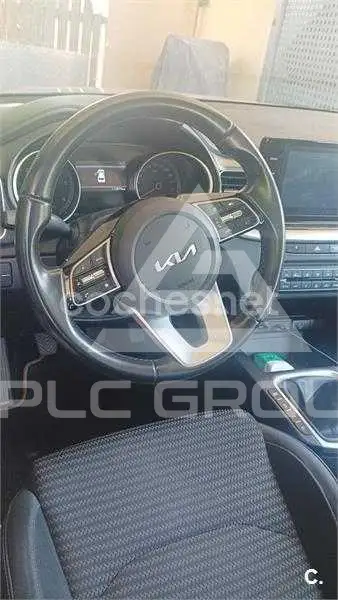 2022 KIA XCEED