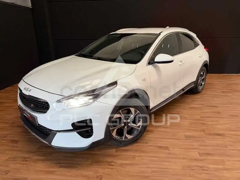 2022 KIA XCEED