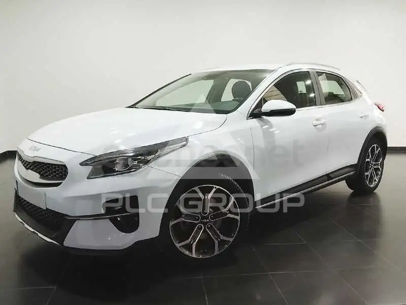2022 KIA XCEED