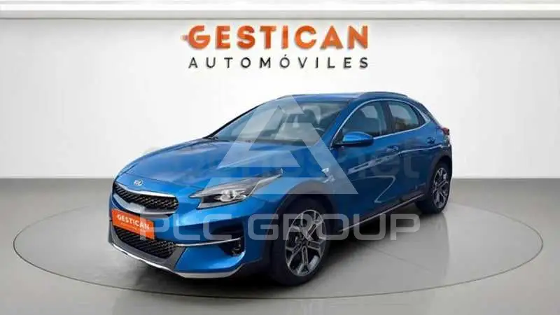 2022 KIA XCEED