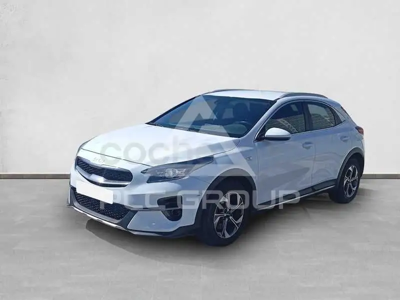 2022 KIA XCEED