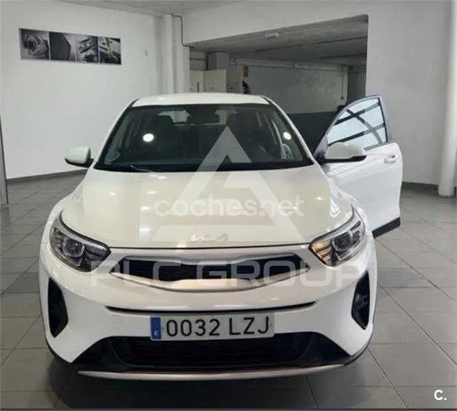 2022 KIA Stonic
