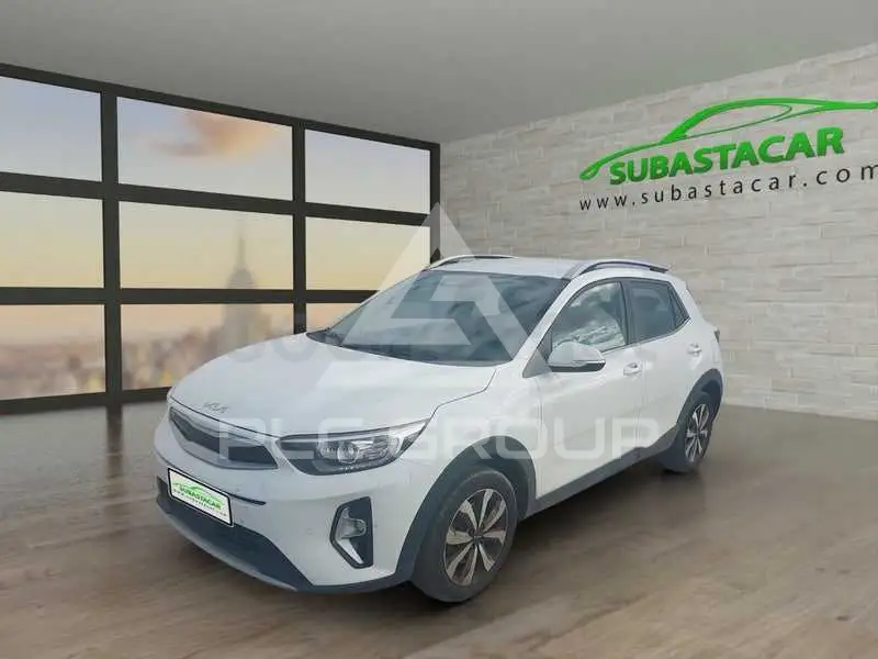 2022 KIA Stonic