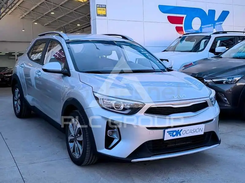 2022 KIA Stonic