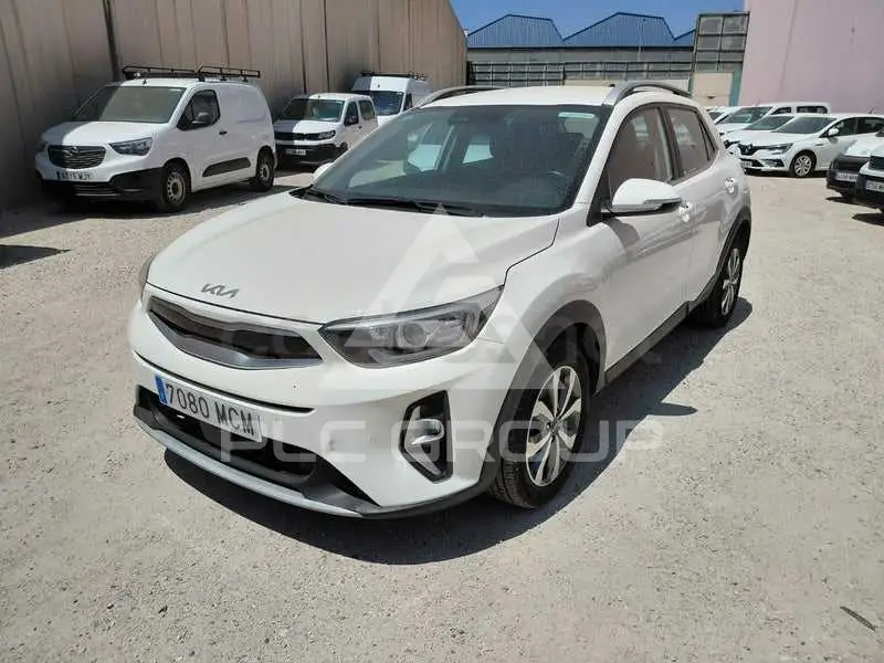 2022 KIA Stonic