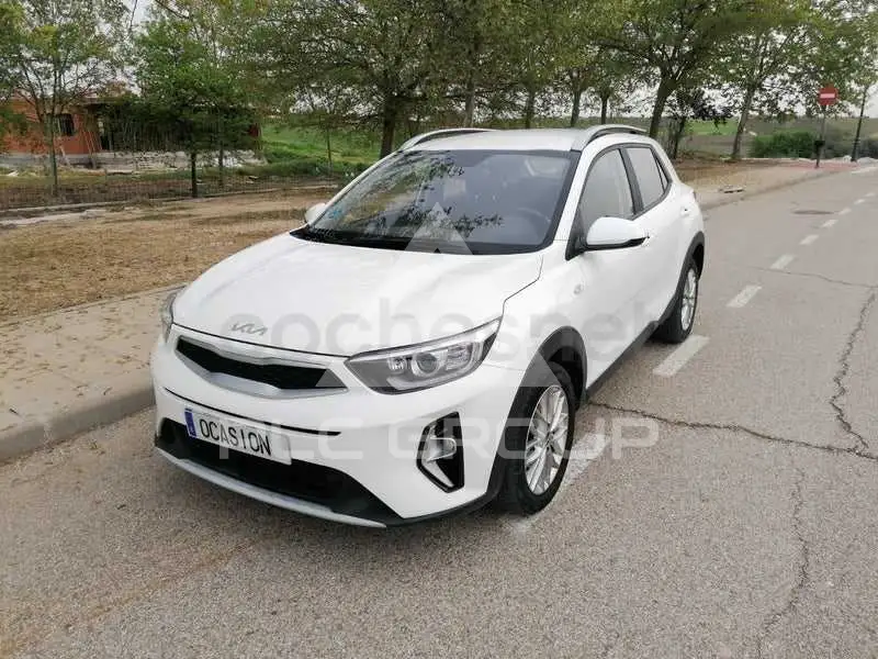 2022 KIA Stonic