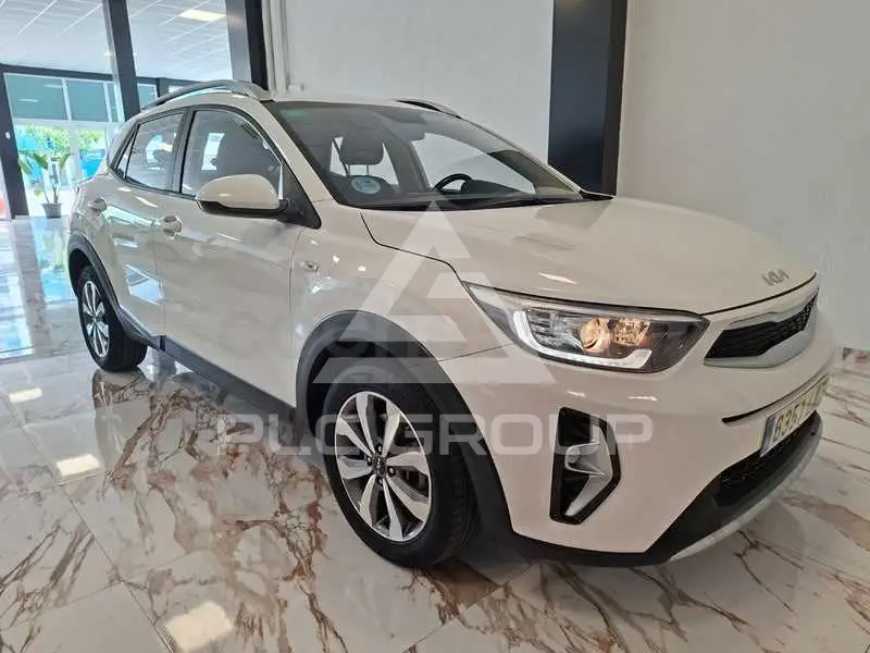 2022 KIA Stonic
