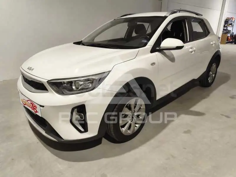 2022 KIA Stonic