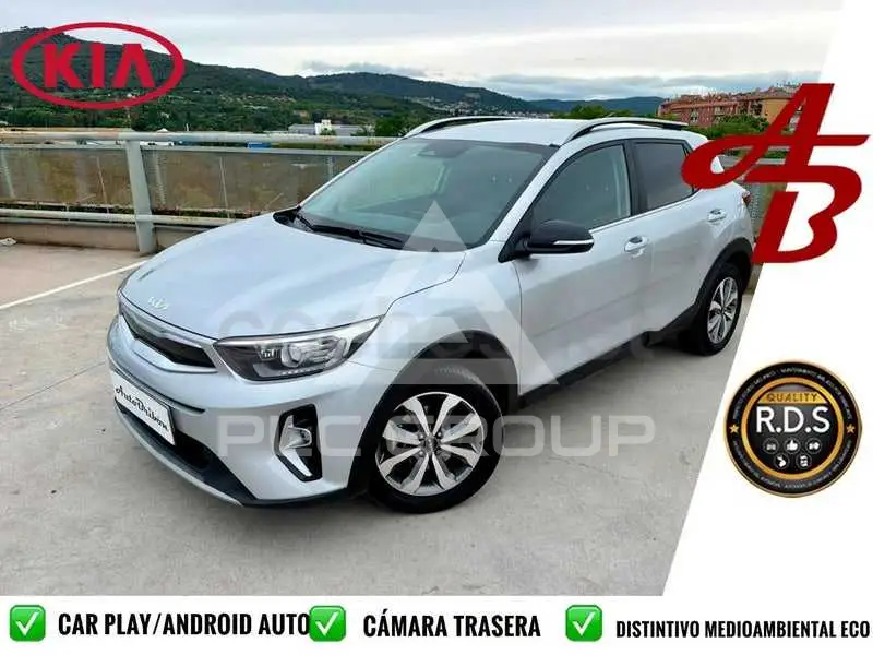 2022 KIA Stonic