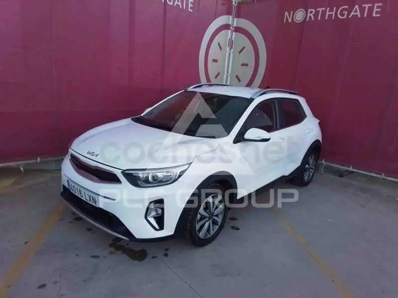 2022 KIA Stonic
