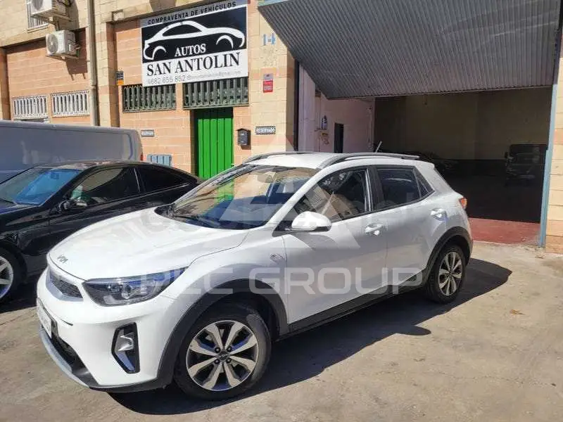 2022 KIA Stonic