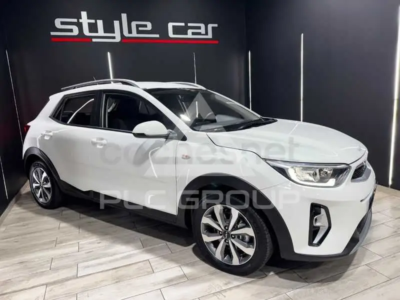 2022 KIA Stonic