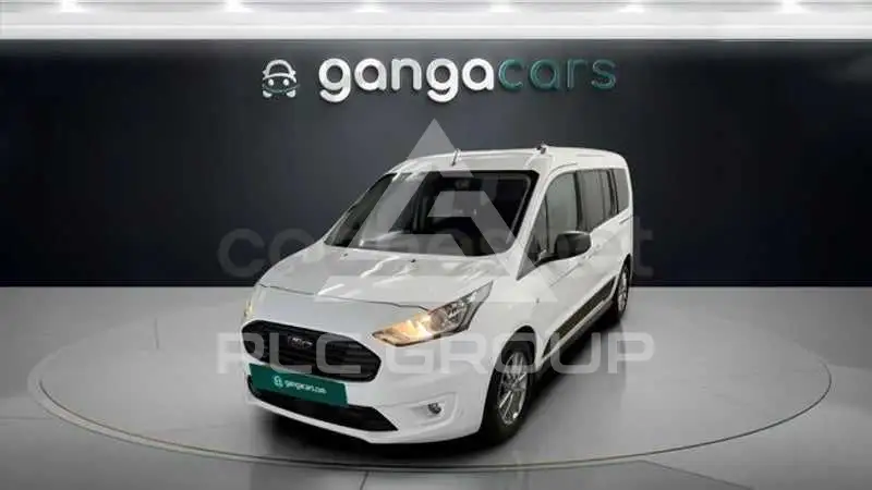 2022 Ford Tourneo