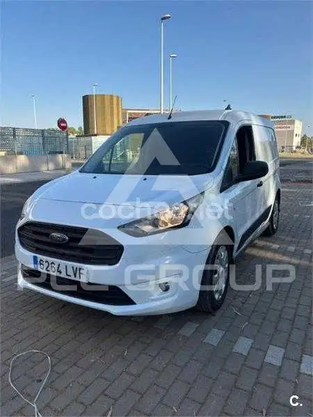 2022 Ford Tourneo