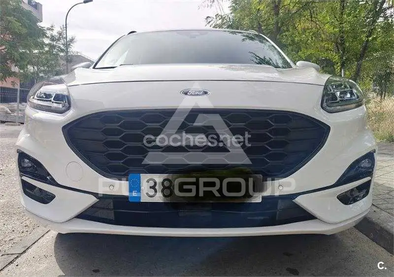 2022 Ford Kuga