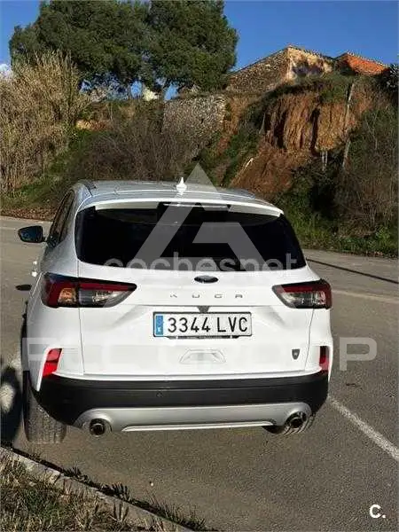 2022 Ford Kuga