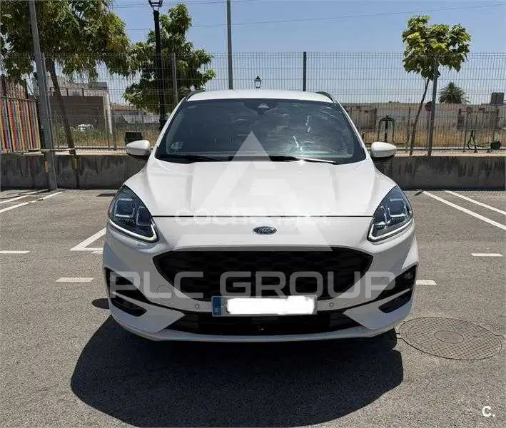 2022 Ford Kuga