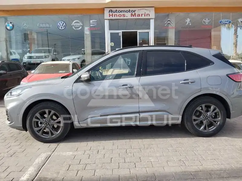 2022 Ford Kuga
